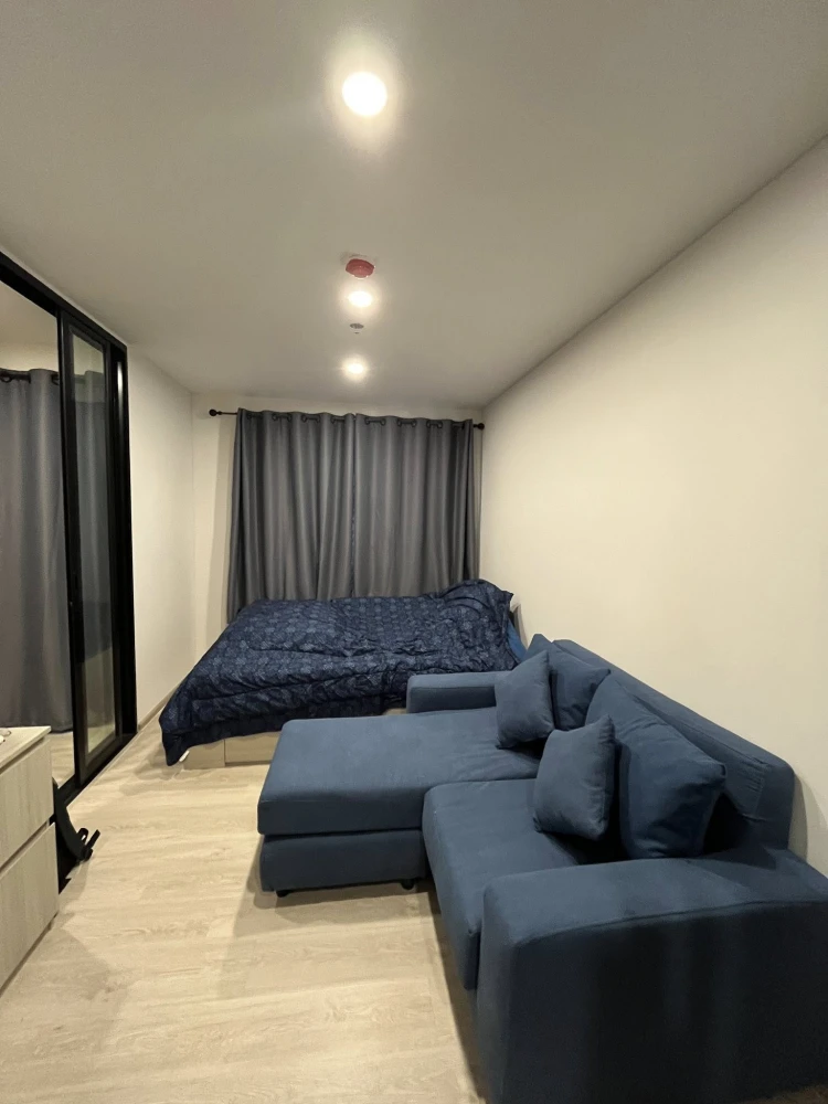 Studio apartment for rent at THE ORIGIN Sukhumvit Sailuat E22 Station, 3rd floor (not high floor). Special price available now!