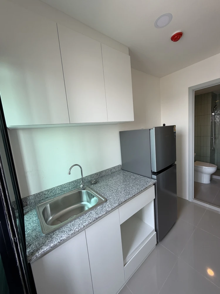 For rent: The Origin Bang Khae. Nice room, fully furnished. Just bring your belongings and move in! Don't miss out!