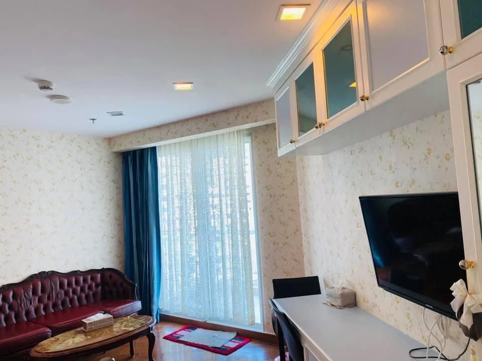 For rent: The Palm Wongamat, high floor room, ready to move in, next to the beach. Good like this, hurry and reserve it+++