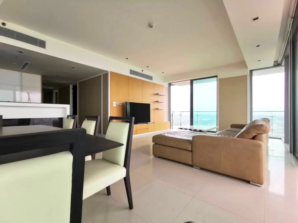 For rent: The Pano Rama 3, 18th floor, Chao Phraya River view, fully furnished, very livable. Book now!