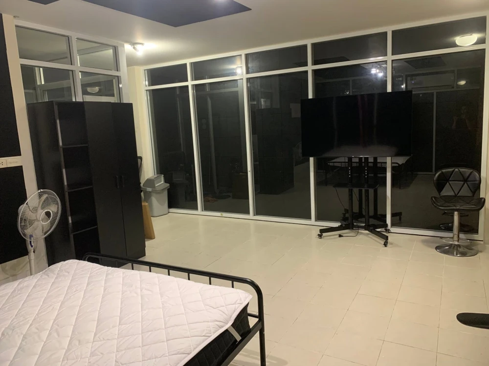Condo for rent at The Parkland Bangna, 6th floor. Fully furnished with complete amenities. Book now!