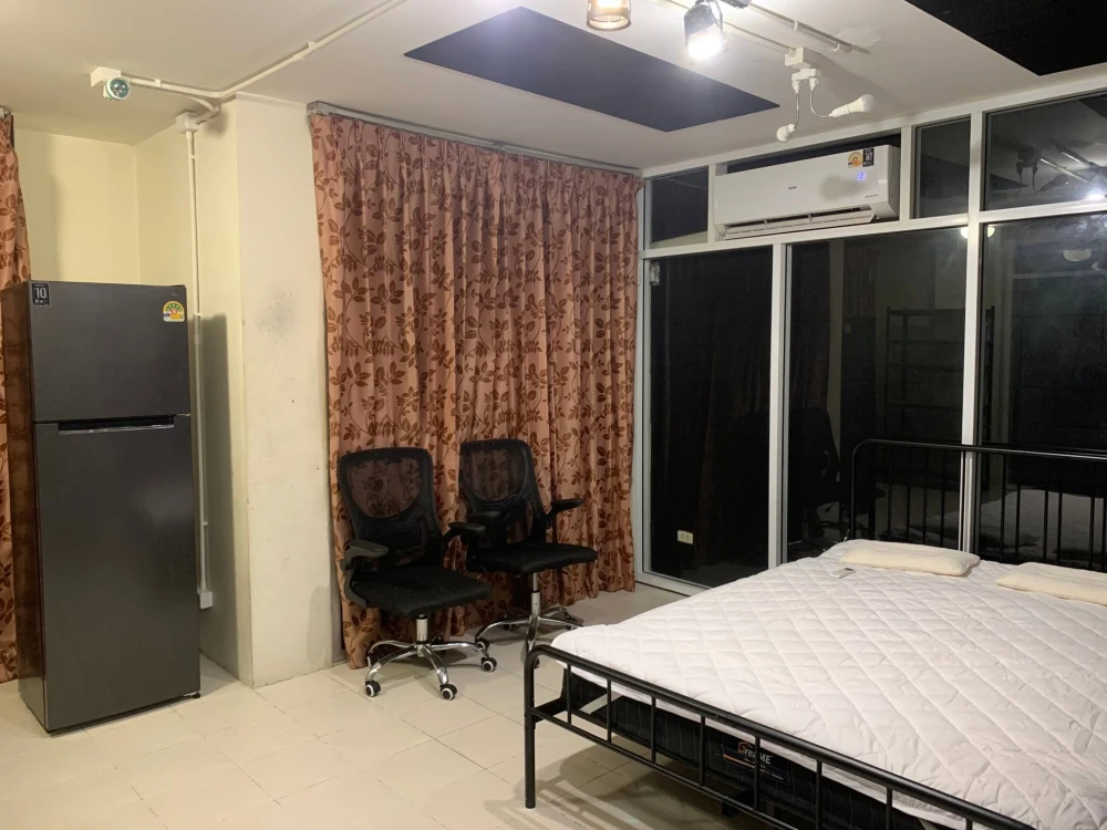 Condo for rent at The Parkland Bangna, 6th floor. Fully furnished with complete amenities. Book now!