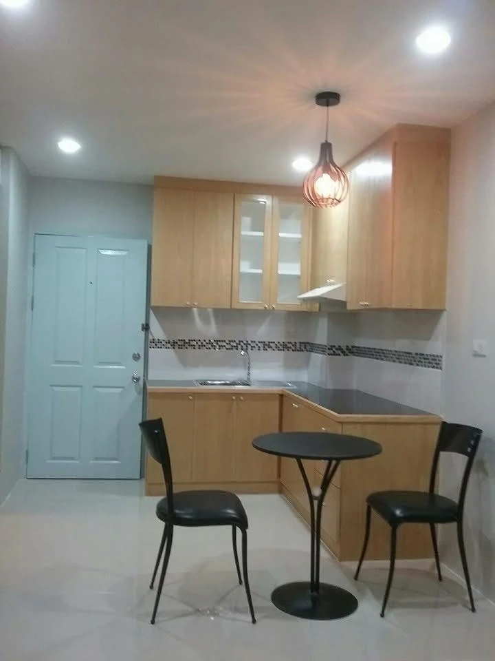 For rent: The Parkland Bangna, fully furnished unit with complete amenities. Don't miss out!