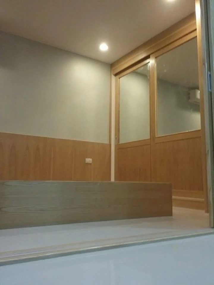For rent: The Parkland Bangna, fully furnished unit with complete amenities. Don't miss out!