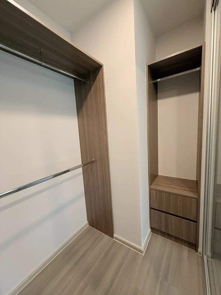 2-bedroom fully furnished apartment for rent at The Parkland Charan–Pinklao. Book now! Don't miss out!