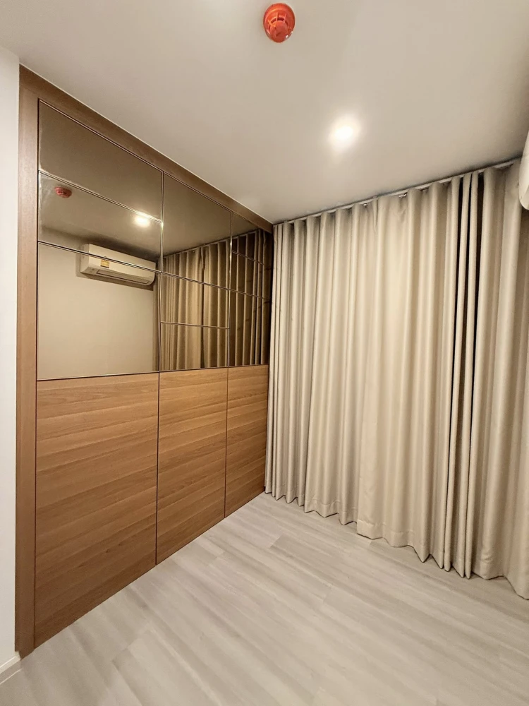 2-bedroom fully furnished apartment for rent at The Parkland Charan–Pinklao. Book now! Don't miss out!