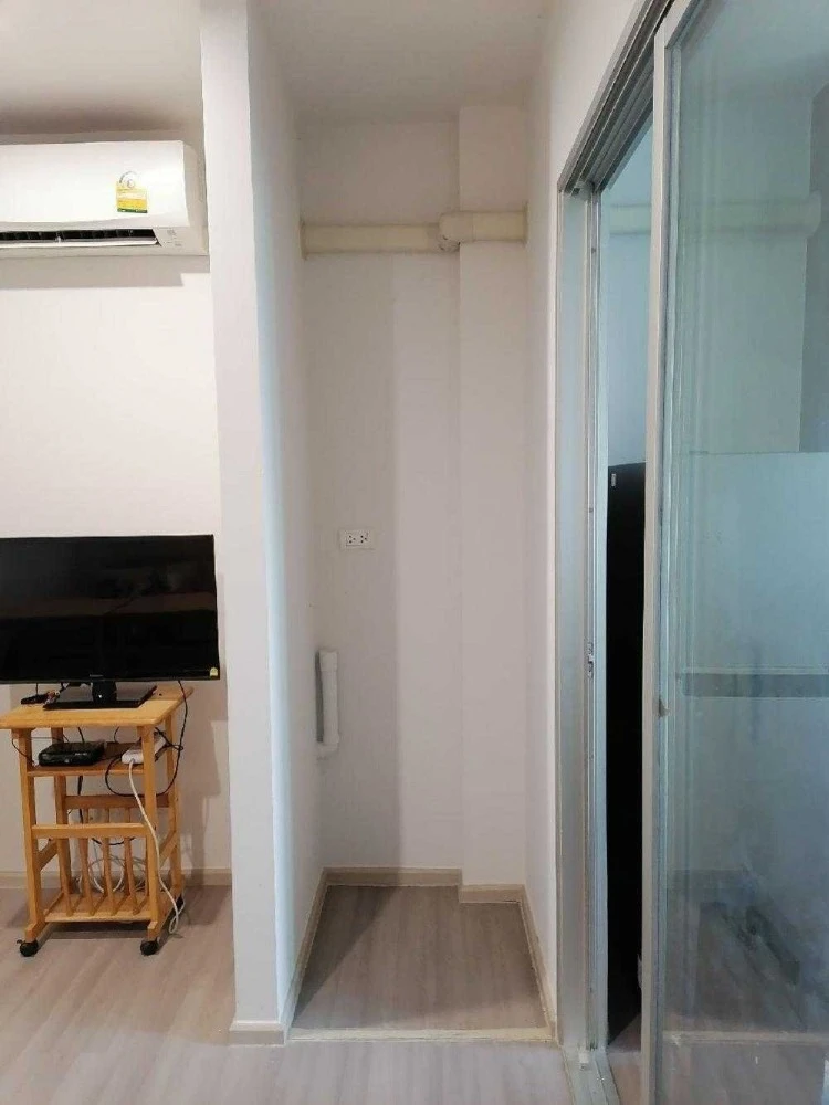 For rent: The Parkland Charan–Pinklao, 11th floor. Nice, fully furnished unit. Book now! Don't miss out!