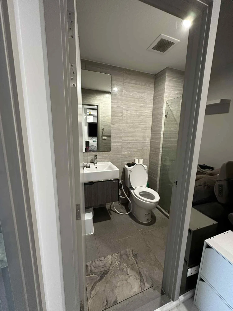 For rent: The Parkland Charan–Pinklao, 15th floor, nice room, fully furnished, book now, hurry!