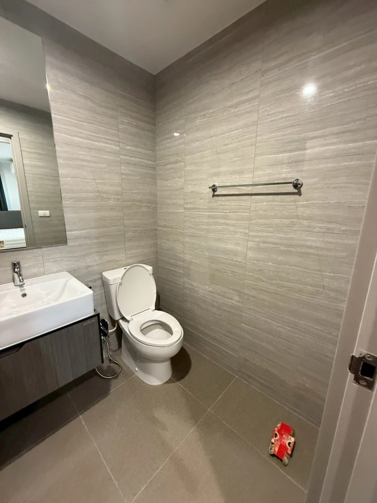 For rent: The Parkland Charan–Pinklao, 15th floor, corner room, airy, spacious, comfortable. Reserve now, don't miss out!