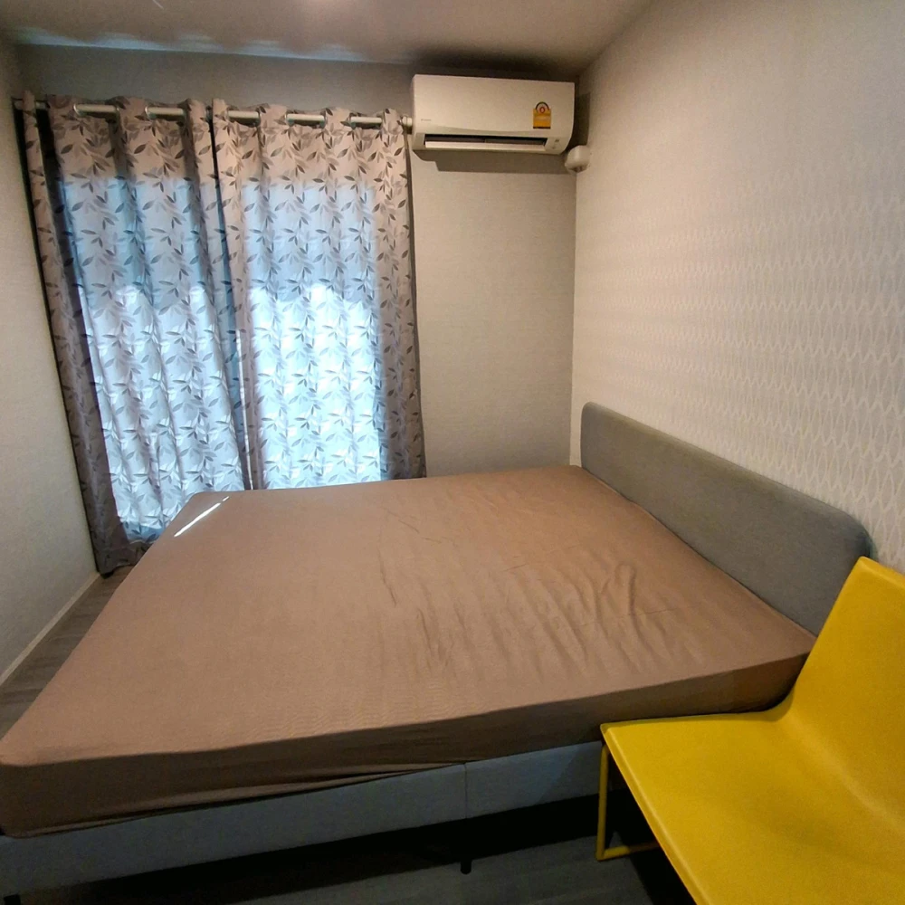 For rent: The Parkland Charan–Pinklao, 7th floor, fully furnished unit. Book now! (Urgent!)