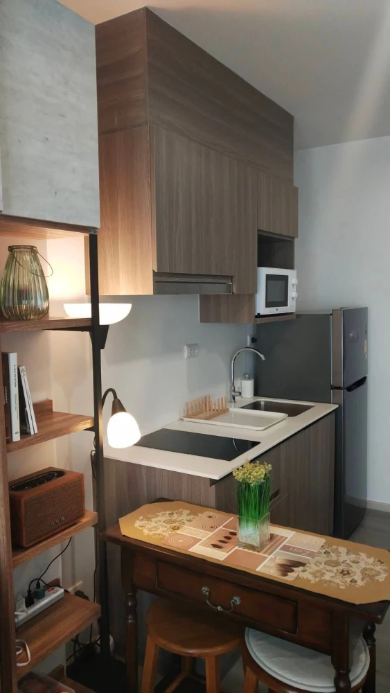 For rent: The Parkland Charan–Pinklao, ready-to-move-in room, fully furnished, just bring your suitcase and move in. Hurry and reserve now before it's