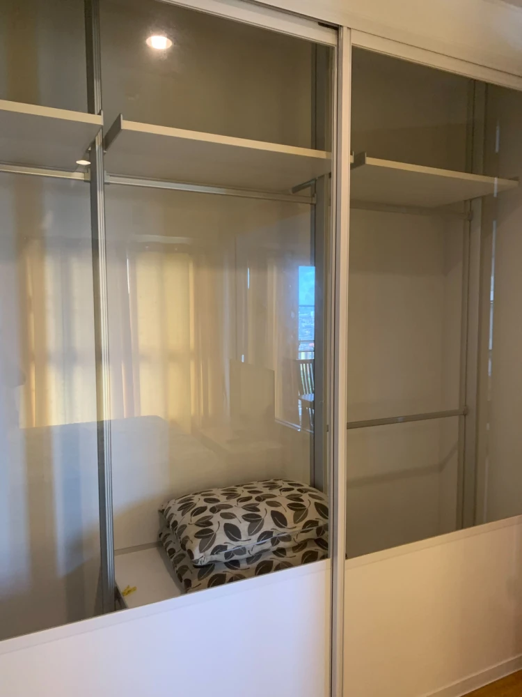 For Rent: The Parkland Grand Taksin, 15th Floor. Fully furnished unit—book now, don't miss out!