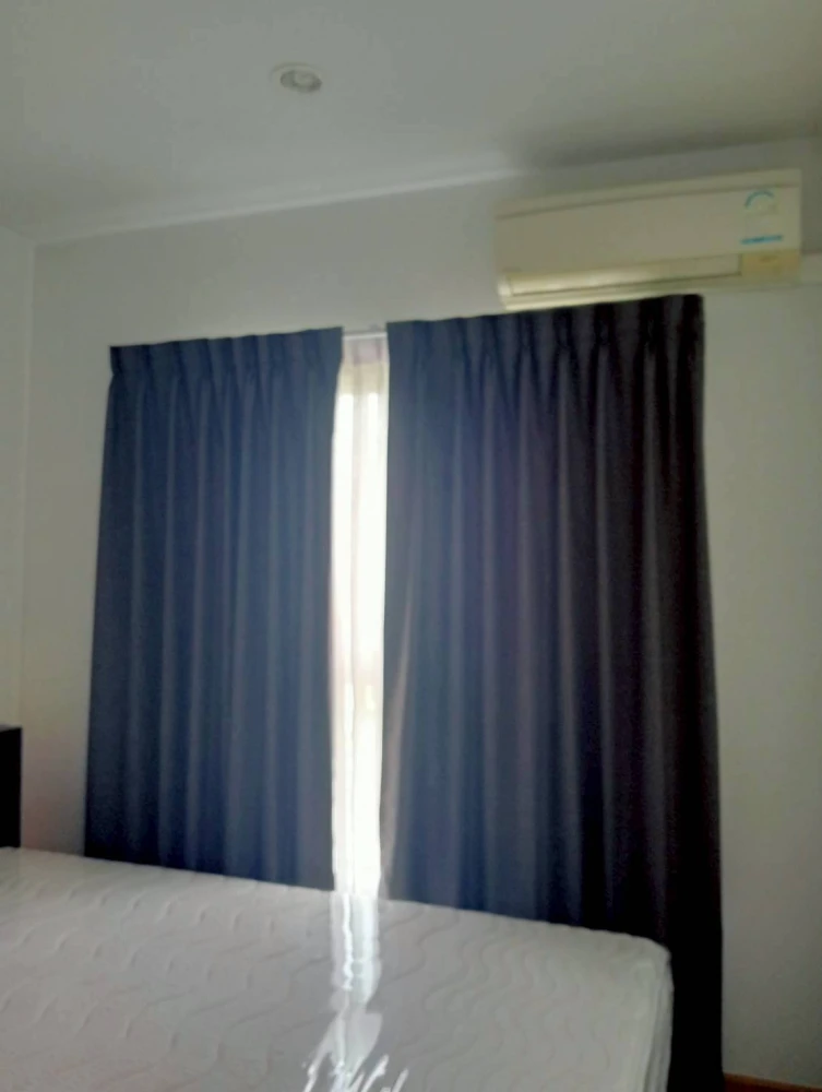 For rent: The Parkland Phetkasem, 1 bedroom, 1 bathroom, plenty of living space, fully furnished. Reserve now!