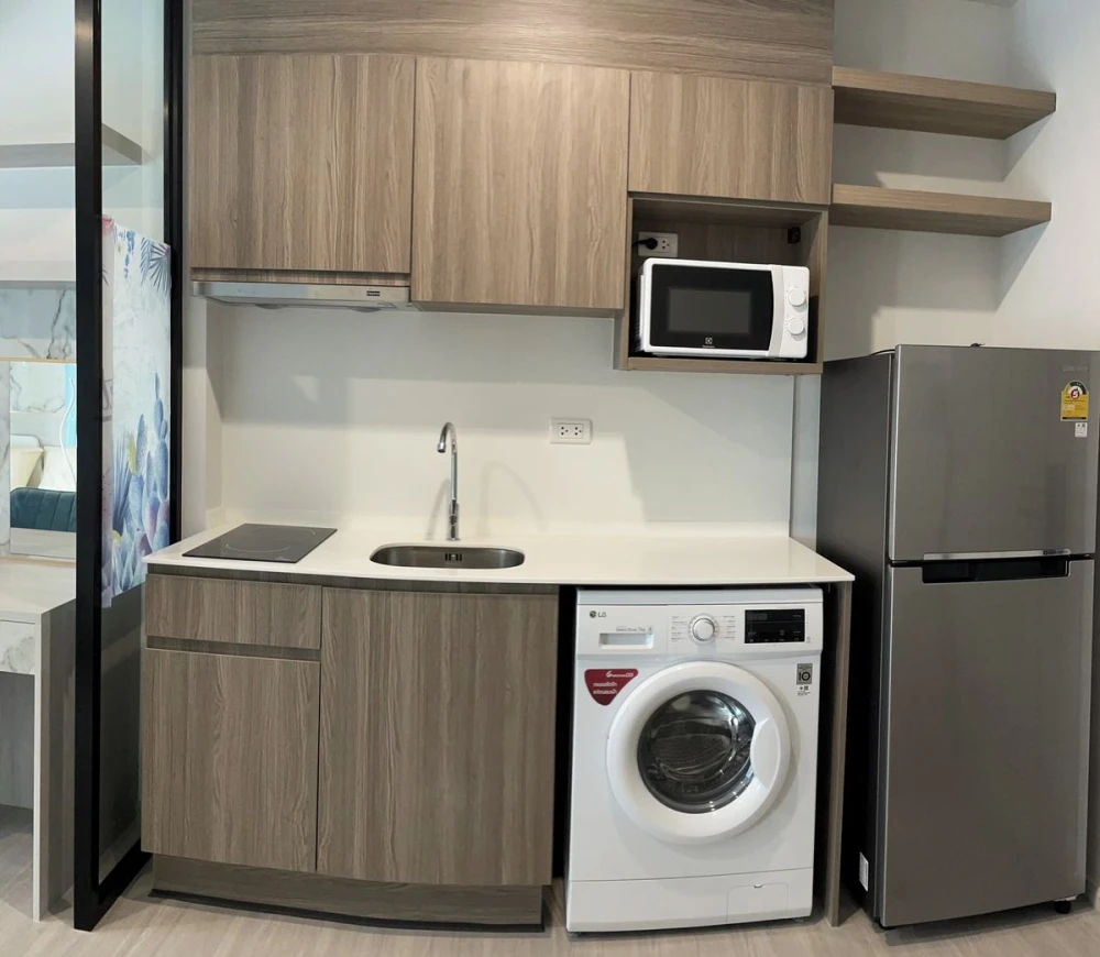 For rent: The Parkland Phetkasem 56, 19th floor, fully furnished, very livable. Book now, don't miss out!