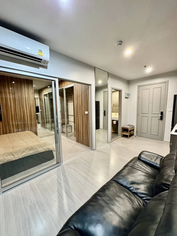 For rent: The Parkland Phetkasem 56. Fully furnished, beautifully decorated, ready to move in.