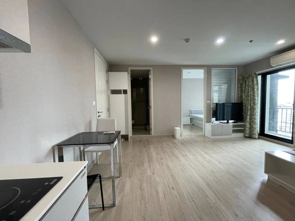 For rent: The Parkland Phetkasem-Thapra, 1 bedroom, 1 bathroom, fully furnished, don't miss out!