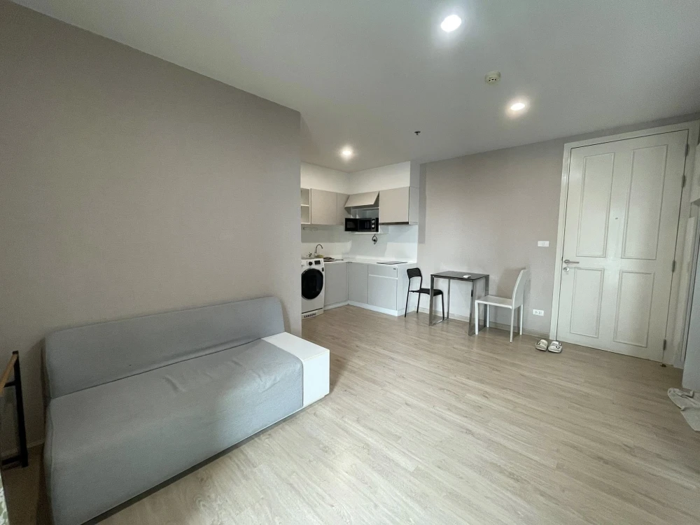 For rent: The Parkland Phetkasem-Thapra, 1 bedroom, 1 bathroom, fully furnished, don't miss out!