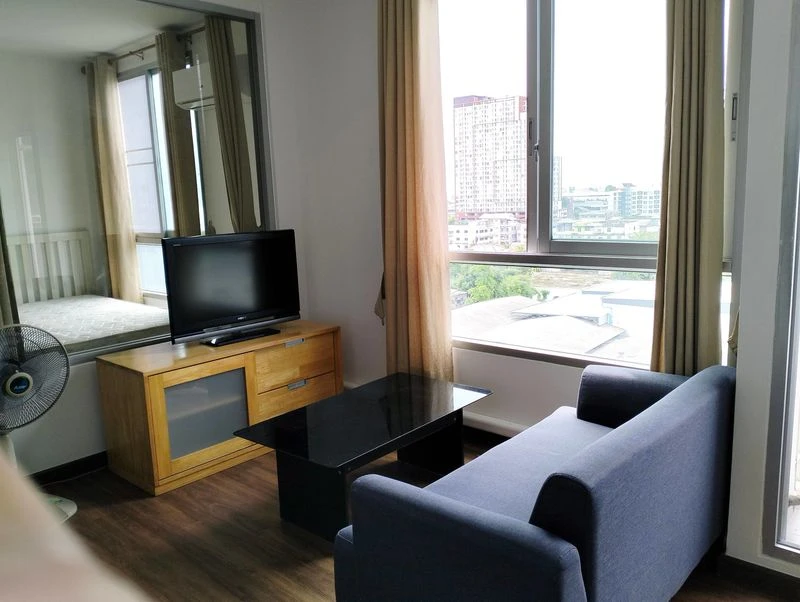 For rent: The Parkland Ratchada – Thapra, 1 bedroom, 1 bathroom, fully furnished, ready to move in.