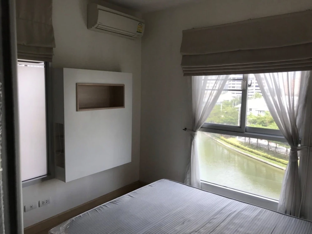 ให้เช่า The Parkland Srinakarin Lakeside ห้องกว้างพร้อมอยู่ ชั้นไม่สูง เฟอร์พร้อม จองเลย