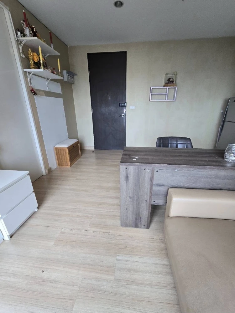 For rent: The Parkland Srinakarin Lakeside, ready to move in, fully furnished, affordable price, hurry and reserve now!