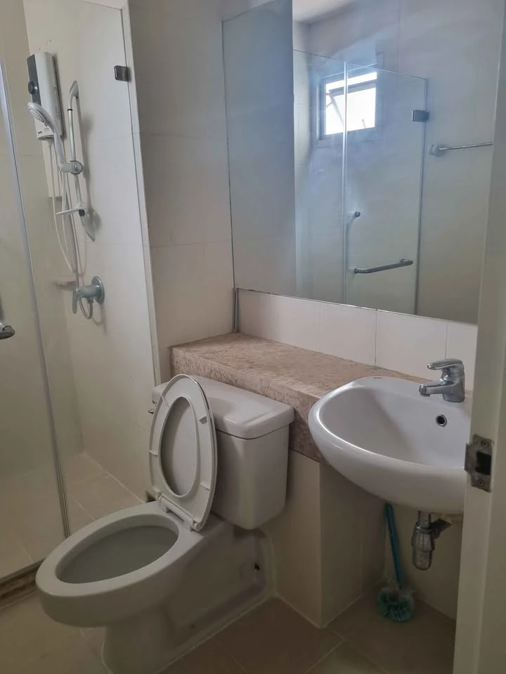 Spacious and comfortable condo for rent at The Parkland Srinakarin. Fully furnished. Book now!
