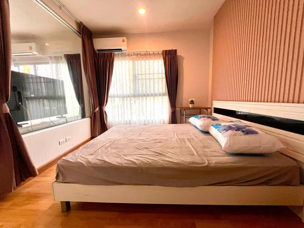 For rent: The Parkland Taksin-Thapra, 1 bedroom, 1 living room. All rooms have large, bright windows. Great value! Book now!