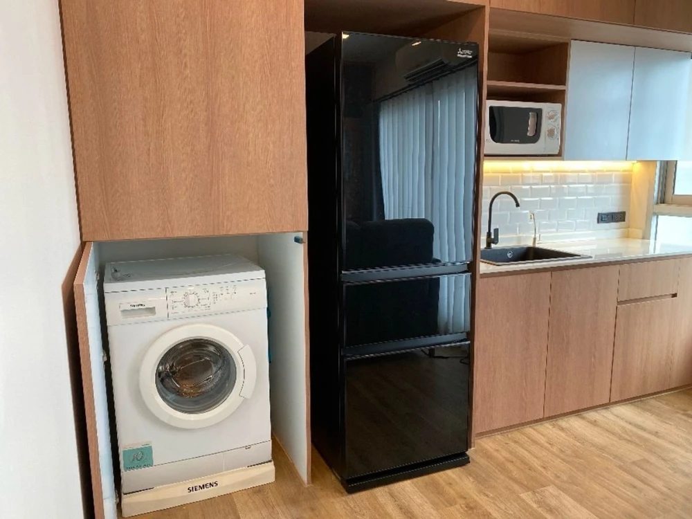 For rent: The Parkland Taksin-Thapra 18, swimming pool view, fully furnished, ready to move in, reserve now.