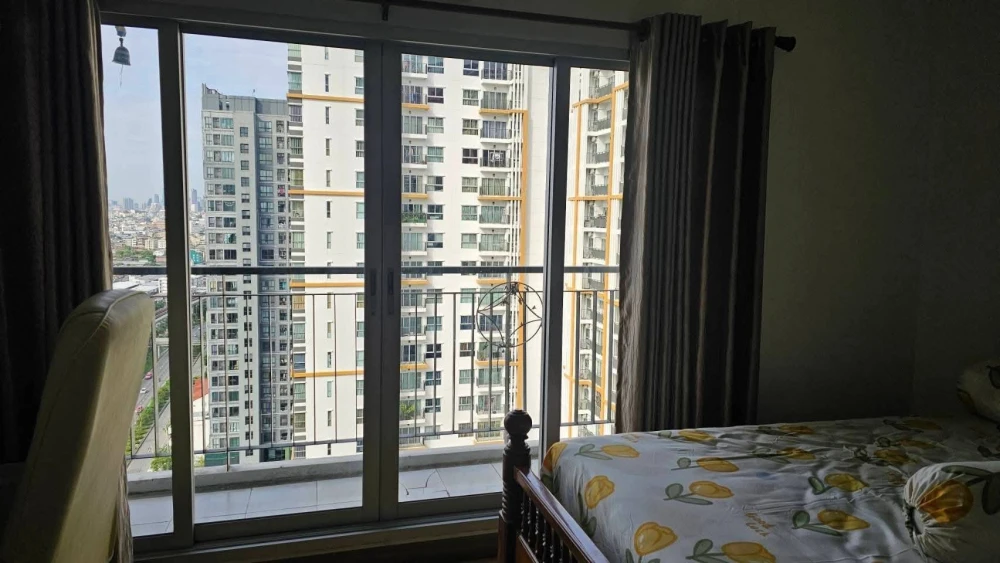 For rent: The Parkland Taksin-Thapra Studio room, fully furnished, just bring your bags and move in!