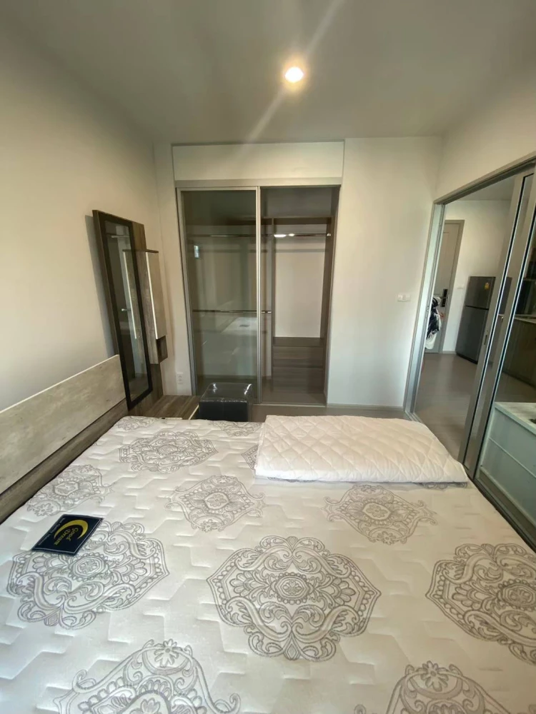 For rent: The Parkland Phetkasem 56, 20th floor, separate kitchen, good price, hurry and reserve now, don't miss out.