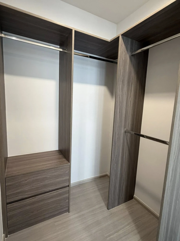 For rent: The Parkland Phetkasem 56. Ready-to-move-in unit with complete amenities and spacious living area. Book now, don't miss out!