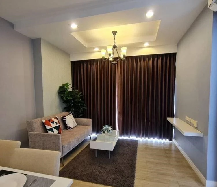 For rent: The Patio Bangsaen, corner room with privacy, fully furnished and equipped with electrical appliances, beautiful sea view, book now.