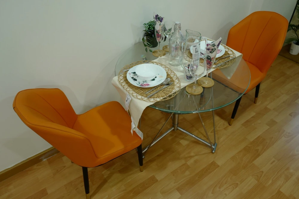 For rent: The Platinum, 23rd floor, spacious room, comfortable, comes with complete decorations, reserve now, hurry!