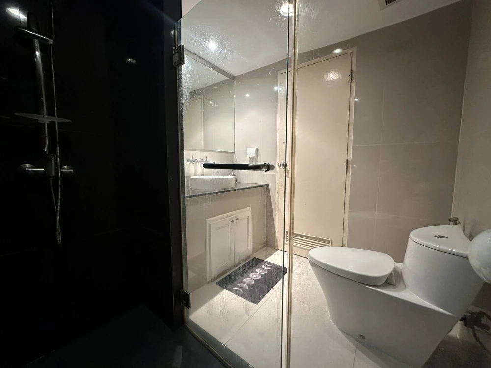 For rent: The Plenary Sathorn, 3rd floor. A lovely, fully furnished unit. Book now!