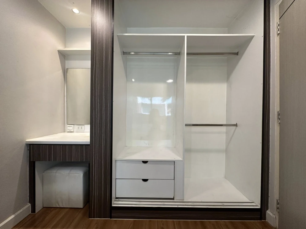 For rent: The Plenary Sathorn, 3rd floor. A lovely, fully furnished unit. Book now!