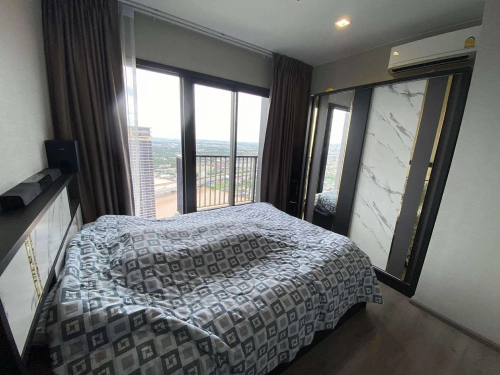 The Politan Aqua for rent, Chao Phraya River view + Bangkok city view from the 56th floor, stunning! Contact us now before it's gone!