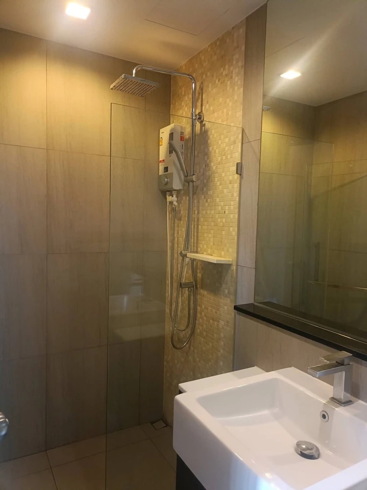 ให้เช่า The Politan Aqua ห้องชั้น 53 สิ่งอำนวยความสะดวกครบครัน วิวสวยจากชั้นสูง จองด่วน