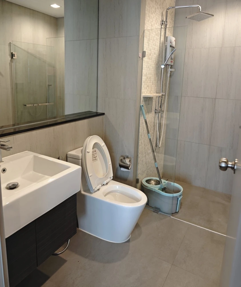 The Politan Aqua for rent, high floor, ready to move in, spacious and comfortable room, hurry and book now.