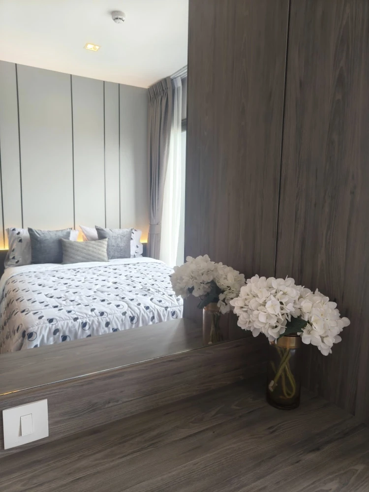 For rent: The Politan Aqua, north-facing room, stylishly decorated, built-in wall, fully furnished, book now.