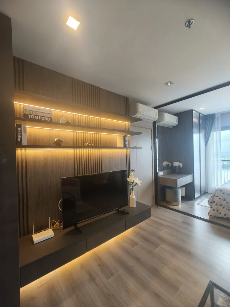 For rent: The Politan Aqua, north-facing room, stylishly decorated, built-in wall, fully furnished, book now.