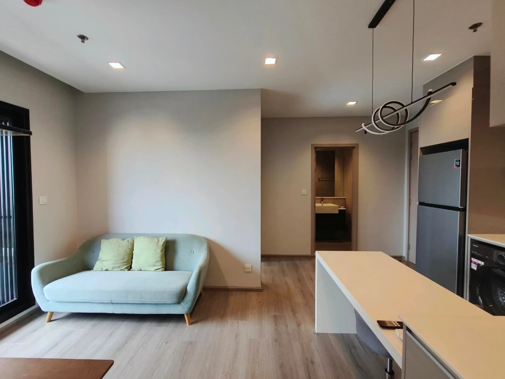 For rent: The Politan Rive, 9th floor. Beautifully furnished and ready to move in. Book now!