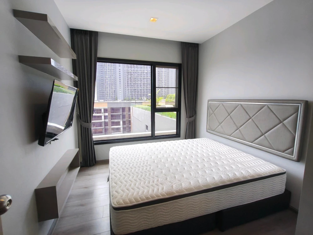 For rent: The Politan Rive, 9th floor. Beautifully furnished and ready to move in. Book now!
