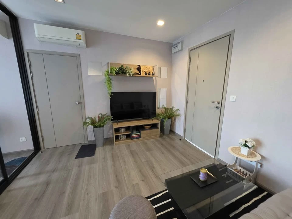 For rent: The Politan Rive, high floor, fully equipped, river view, city view, no buildings blocking the view, reserve now!