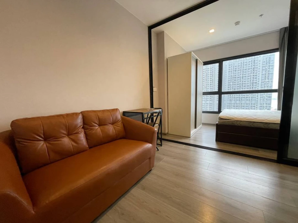 For rent: The Politan Rive, ready to move in, fully furnished, high floor, river view, first come first served.