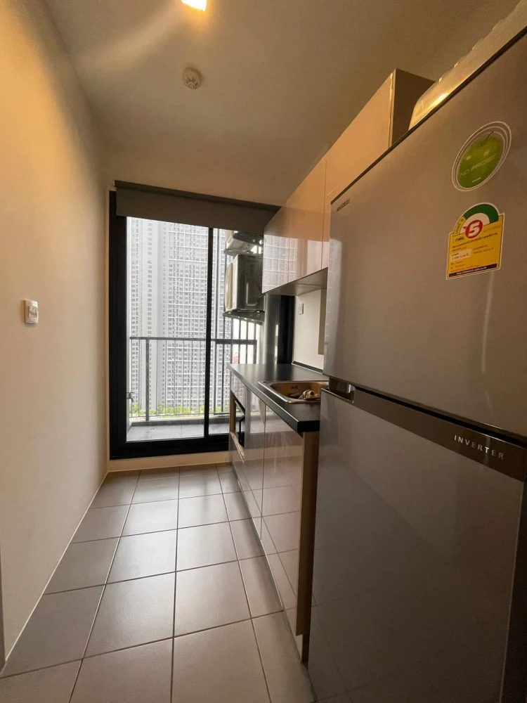 For rent: The Politan Rive, ready to move in, fully furnished, high floor, river view, first come first served.