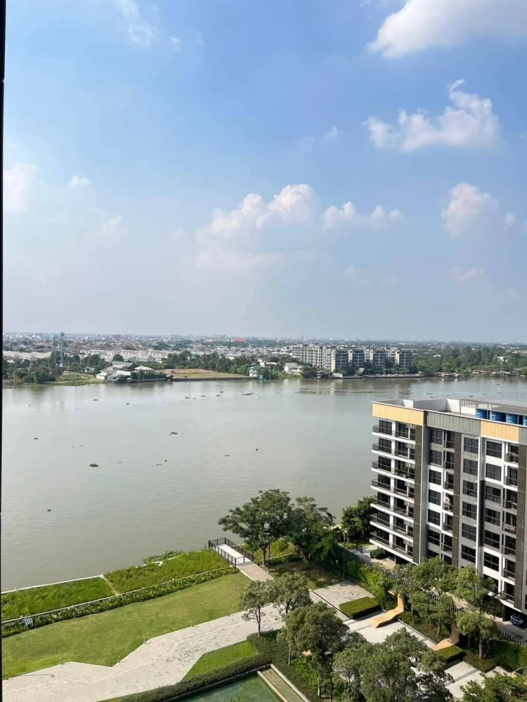 For rent: The Politan Rive, large, comfortable room, 12th floor, river and garden view, convenient and complete in one place. Come and reserve now.
