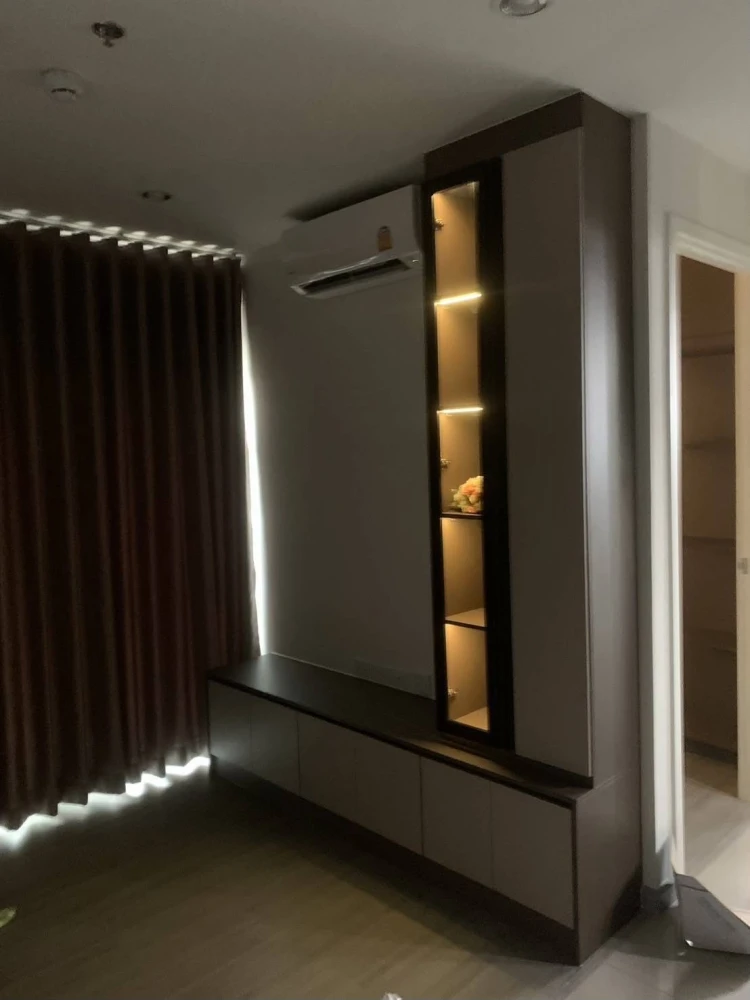 For rent: The President Charan - Yaek Fai Chai Station, 18th floor, fully furnished, very livable. Book now!