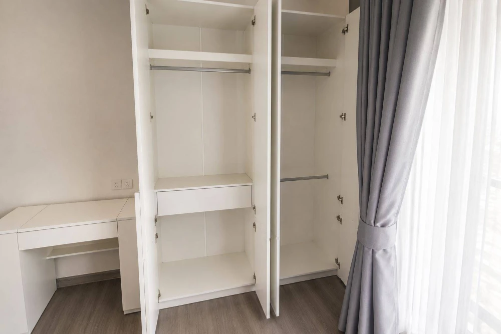 For rent: The President Charan - Yaek Fai Chai Station. Corner unit, less crowded, fully furnished, unobstructed view. Book now!