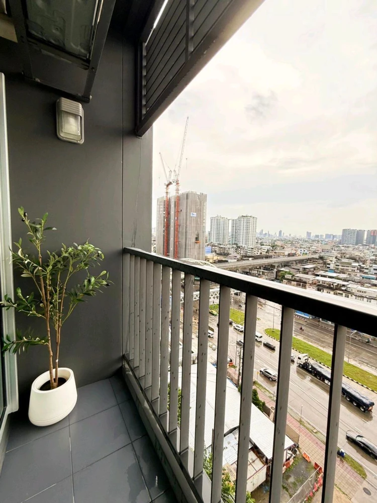 For rent: The President Charan - Yaek Fai Chai Station, beautiful room, fully furnished, ready to move in, reserve now.