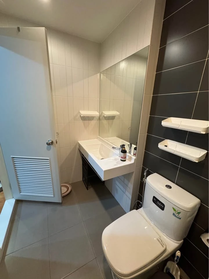 For sale: The President Sathorn – Ratchaphruek 2, 1 bedroom, 1 bathroom, fully furnished, just bring your bags and move in.