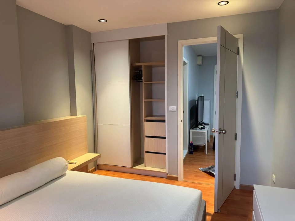 For sale: The President Sathorn – Ratchaphruek 2, 1 bedroom, 1 bathroom, fully furnished, just bring your bags and move in.